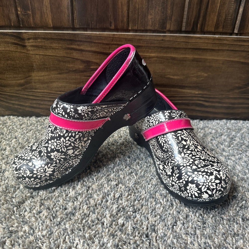 Floral Black and Pink Women's Sanita Clogs